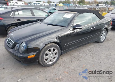 2000 Mercedes-Benz Clk 320 из США, поврежденный, VIN WDBLK65GXYT051630